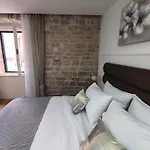 Rialto Luxury And